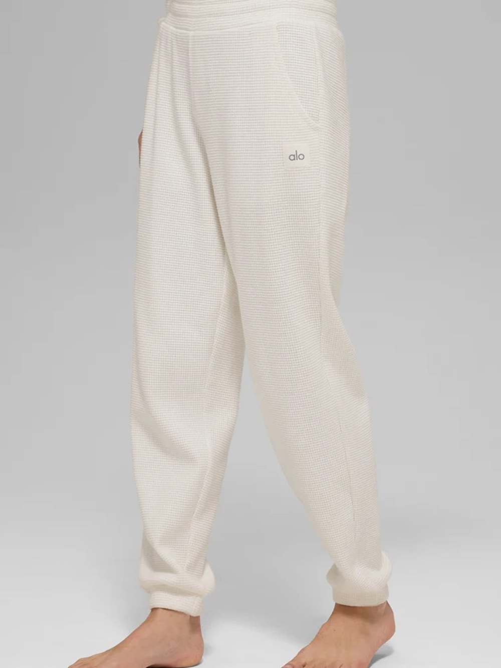 Alo Yoga Waffle Weekend Escape Jogger Ivory Waffle Knit Pants Sz S Estimated